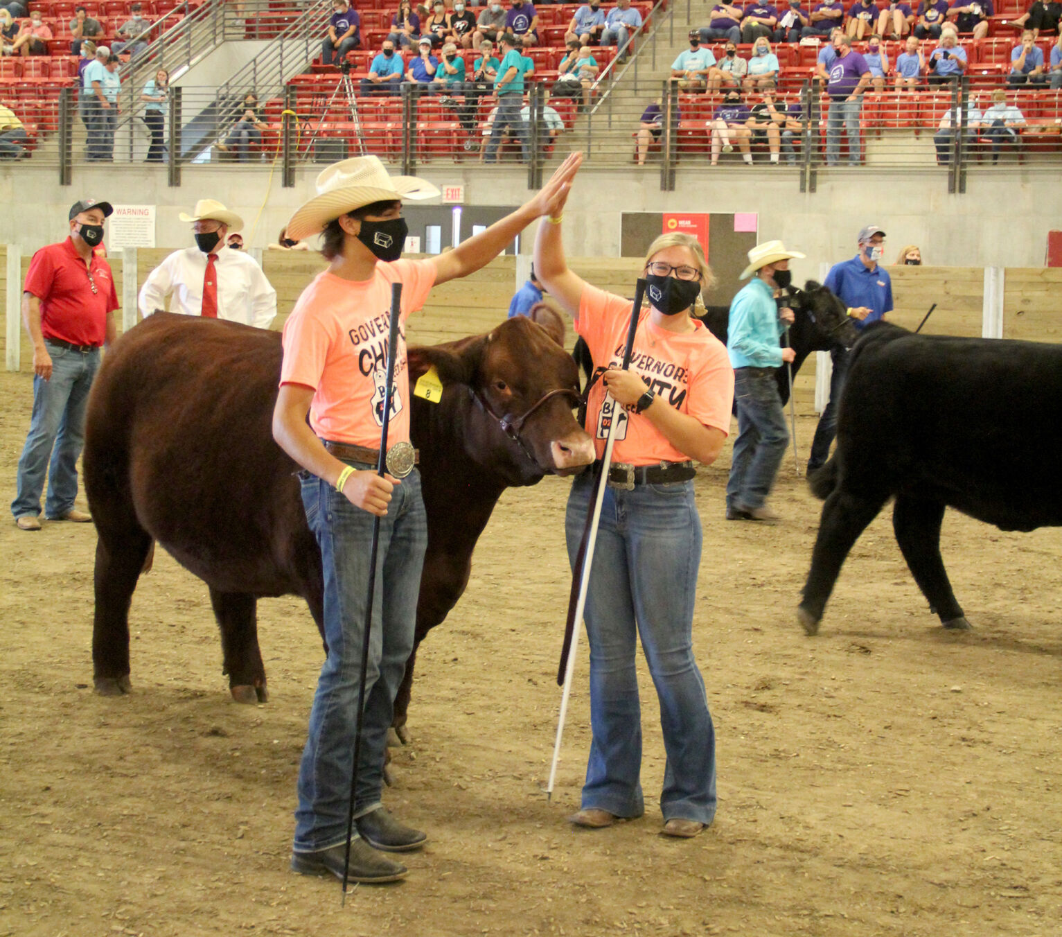 charity steer show grimm 20-08-23s